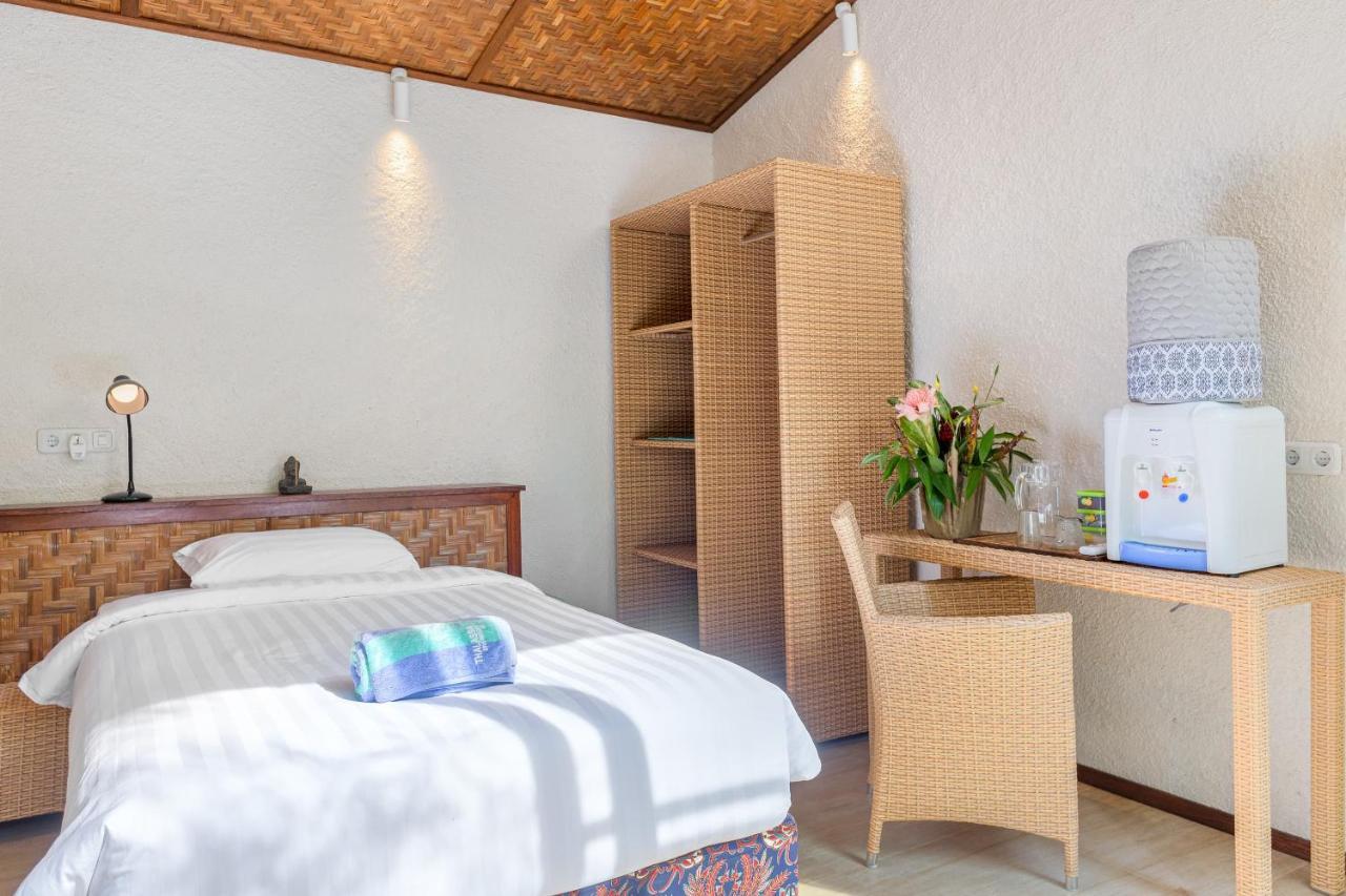 Thalassa Dive & Wellbeing Resort Манадо Екстериор снимка