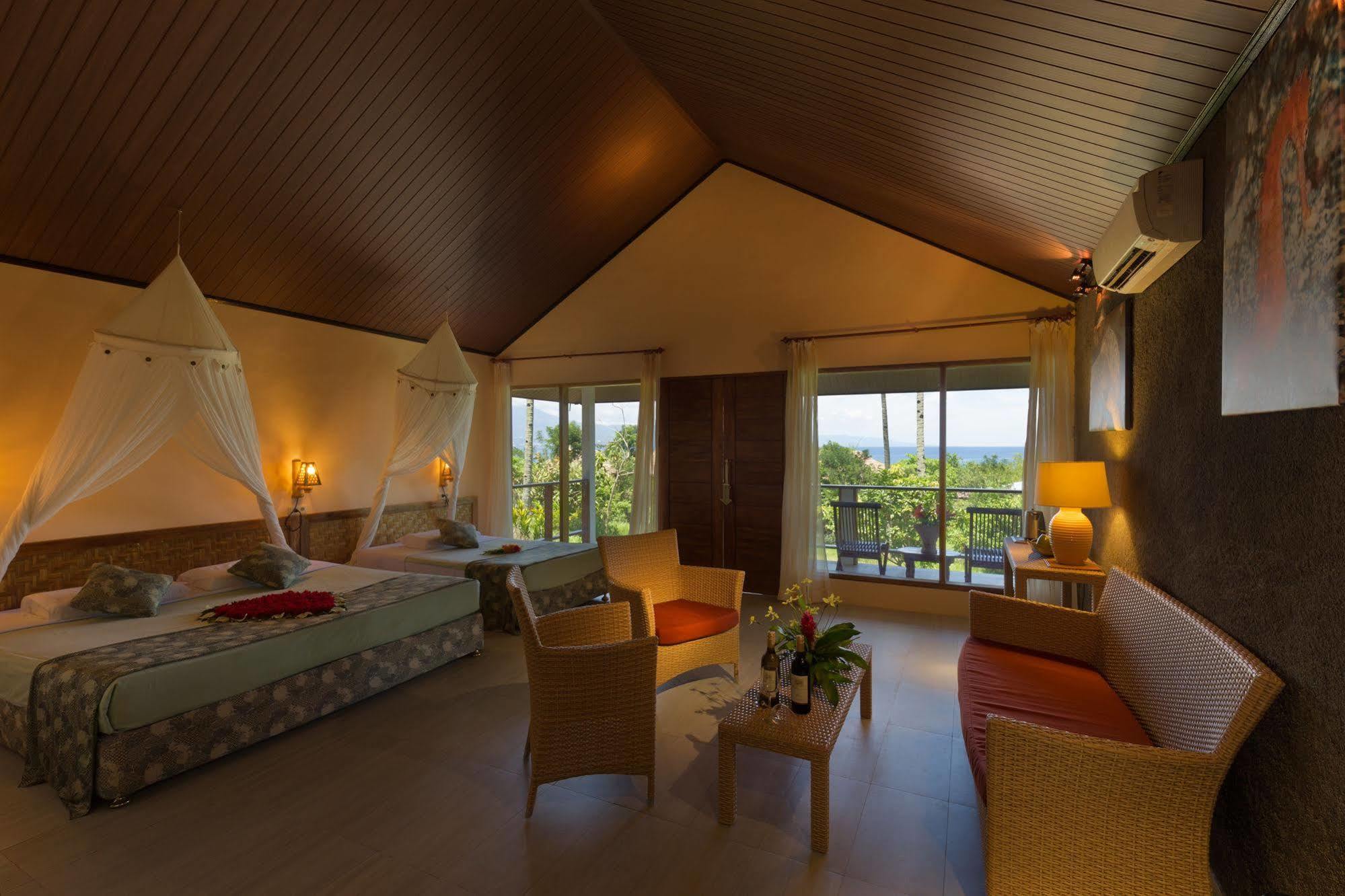 Thalassa Dive & Wellbeing Resort Манадо Екстериор снимка