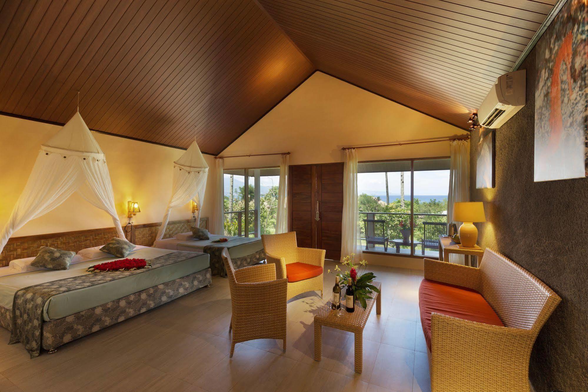 Thalassa Dive & Wellbeing Resort Манадо Екстериор снимка